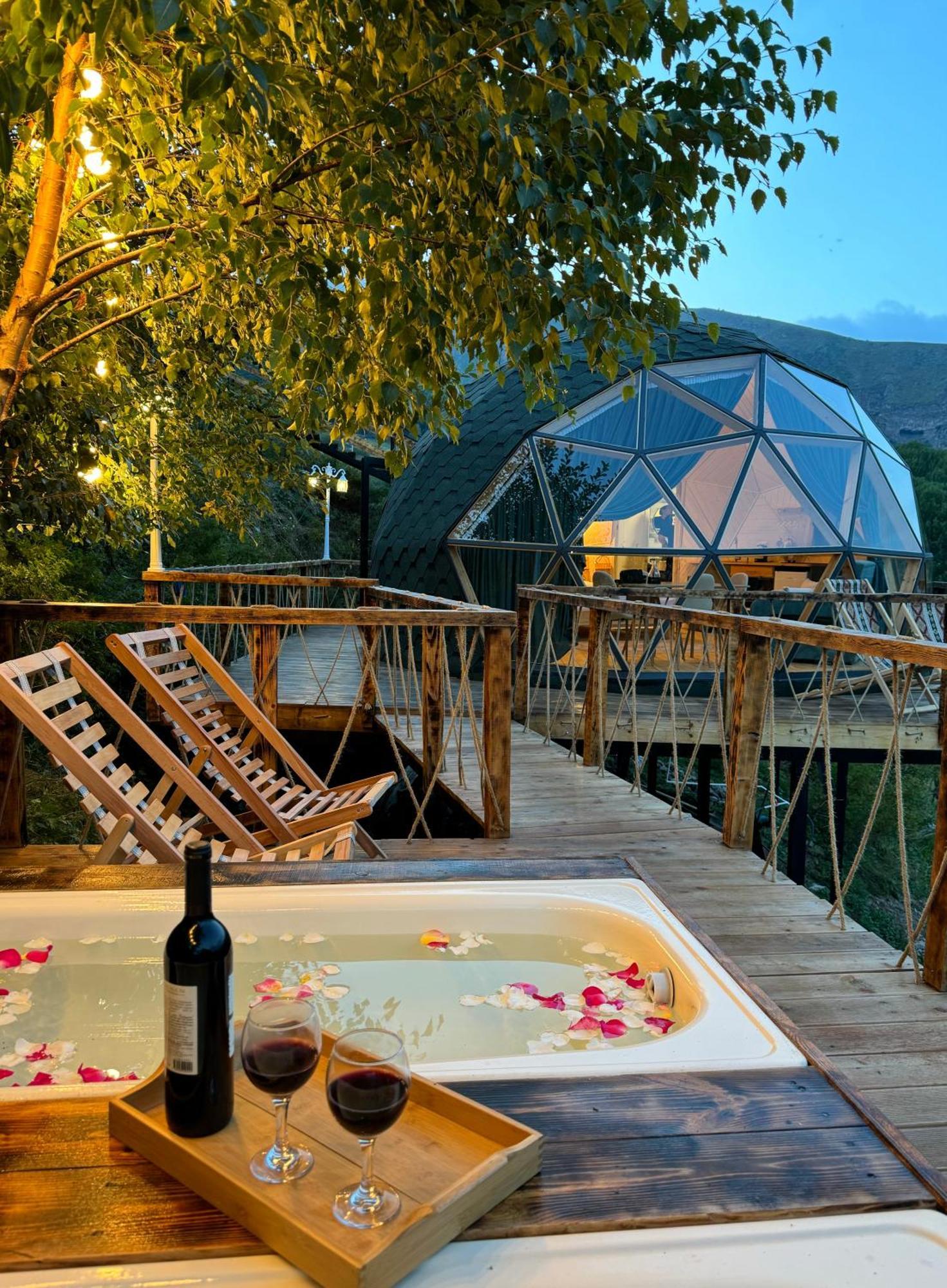 Glamping Emerald Казбеги Экстерьер фото